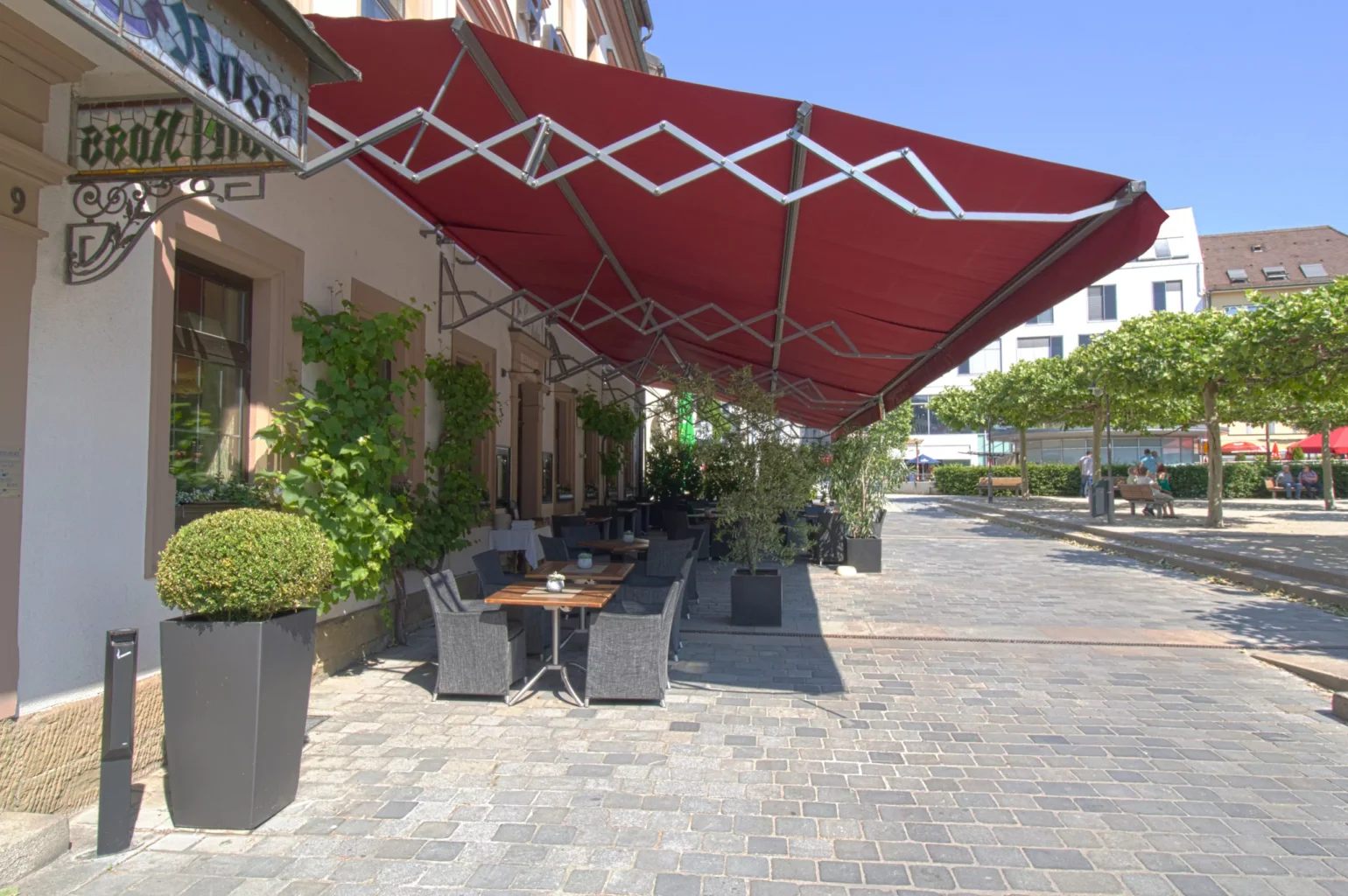 Scheerenarmmarkise für Außenterrassen